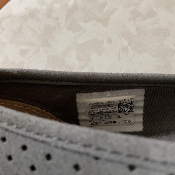 Sperry women’s Gray Slip-On Shoes size 9 - Picture 4 of 5